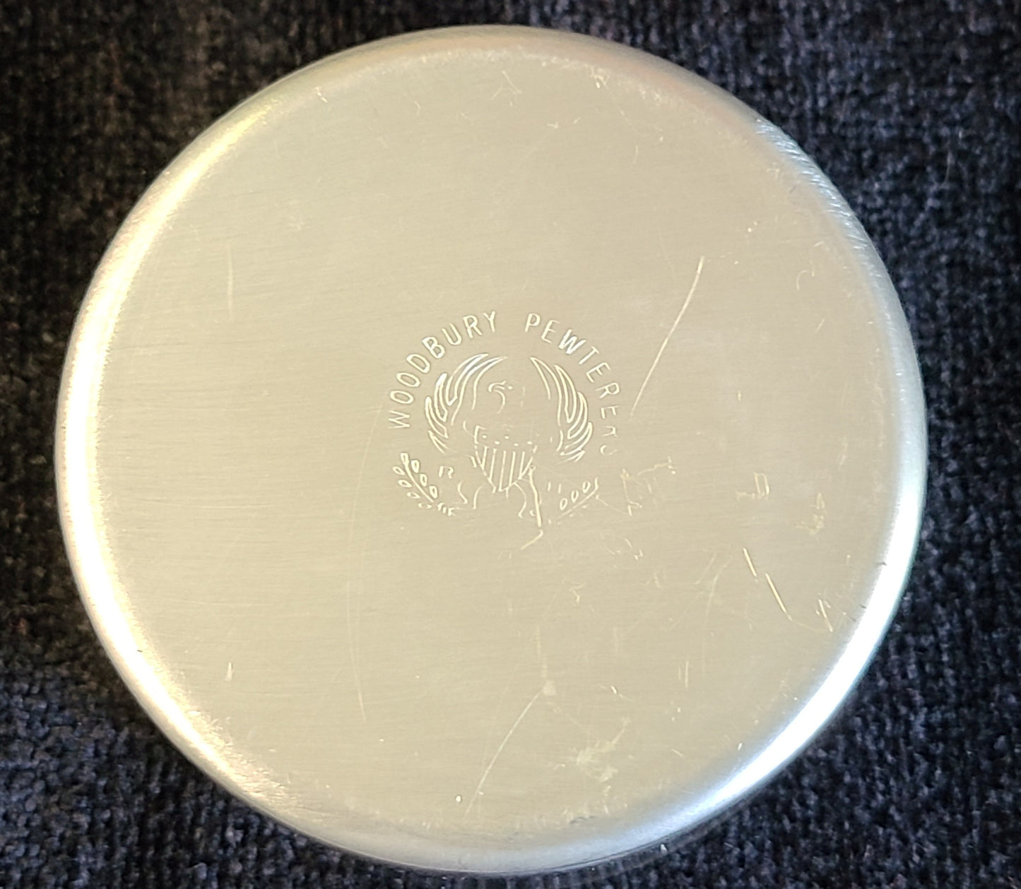 Pewter Woodbury Round Desk Box